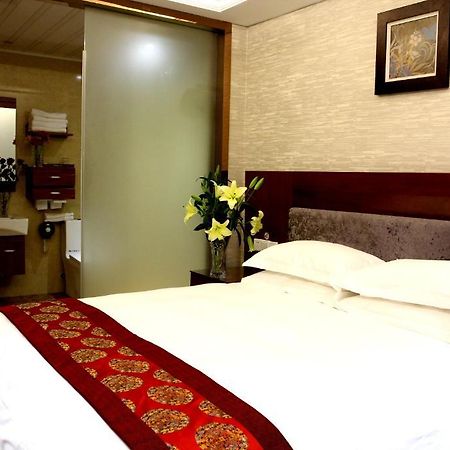 Hôtel Yiwu Guoheng Extérieur photo