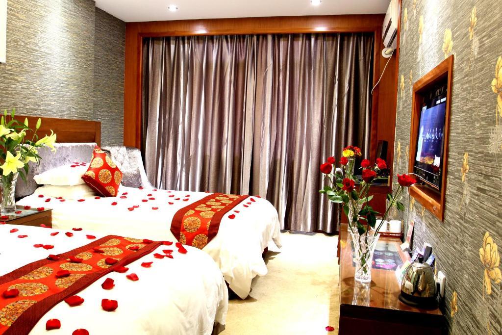 Hôtel Yiwu Guoheng Extérieur photo