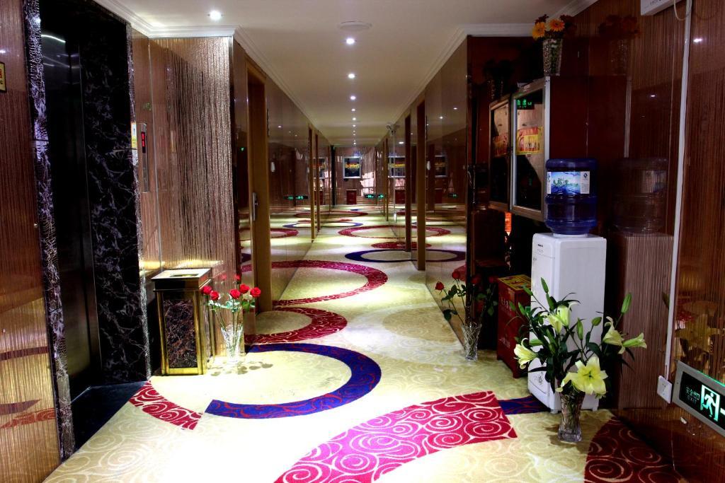 Hôtel Yiwu Guoheng Extérieur photo